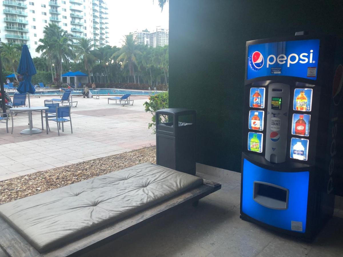 The Blue Island Lejlighed Miami Beach Eksteriør billede